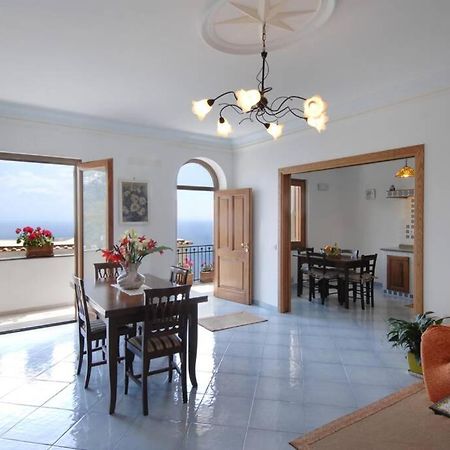 Villa Blumavy Praiano Exterior foto